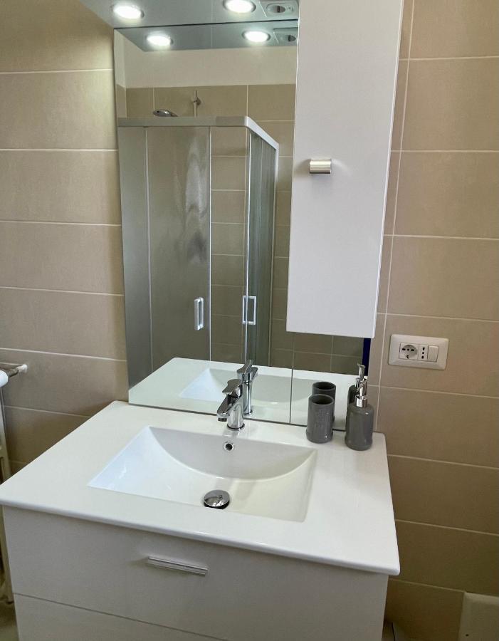 Bnb Il Bicciolano 2 - Bilocale Fronte Ospedale Vercelli Exterior photo